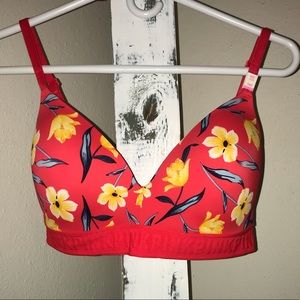 BNWT!  Victoria Secret Bra 34D